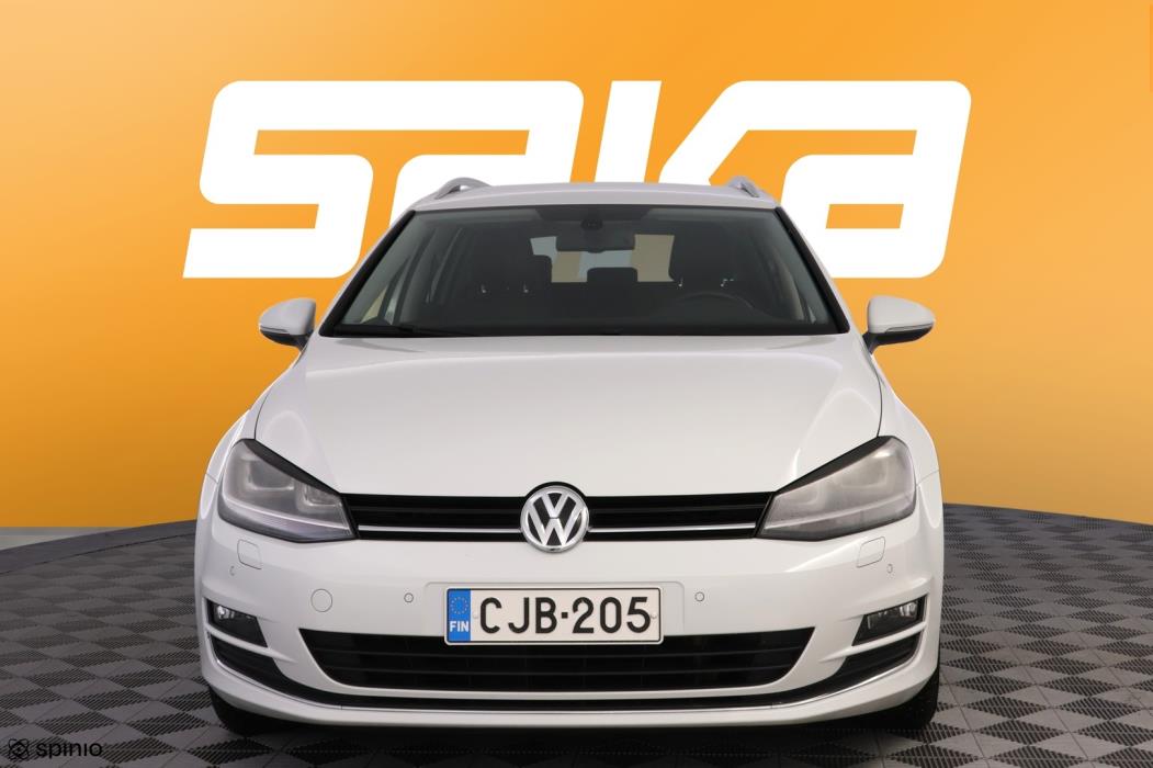 VOLKSWAGEN Golf 2014