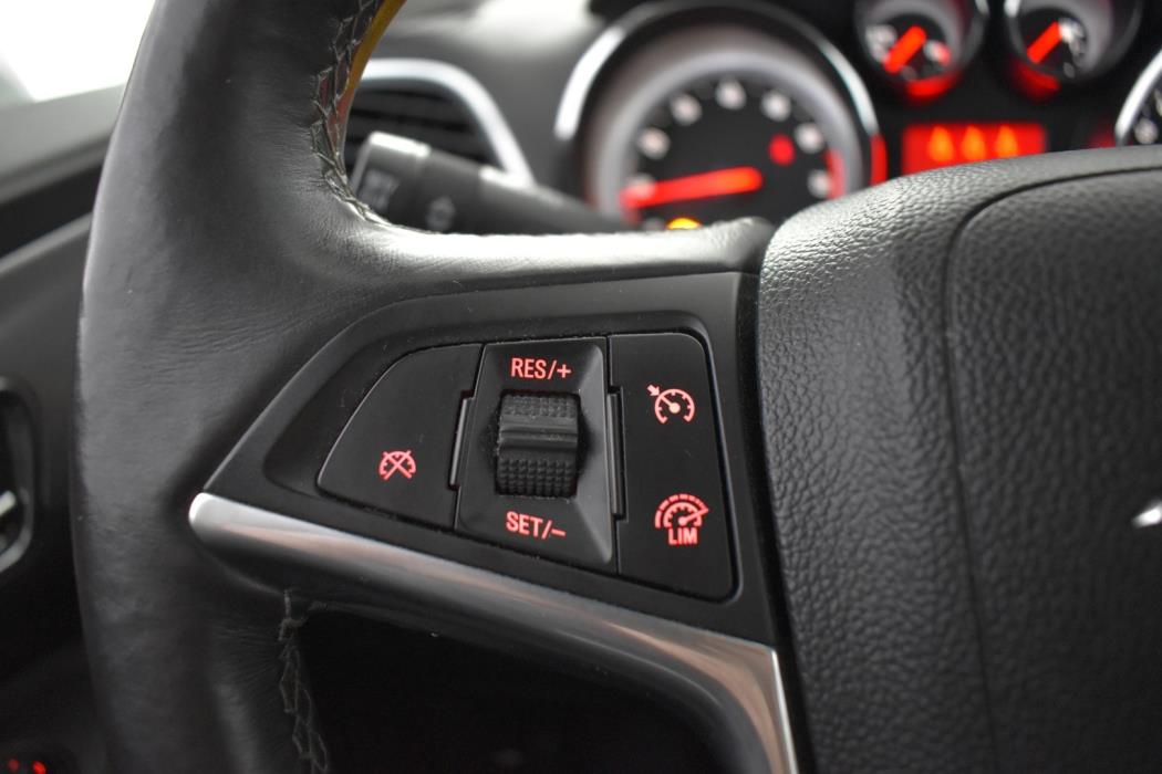 OPEL Mokka 2015