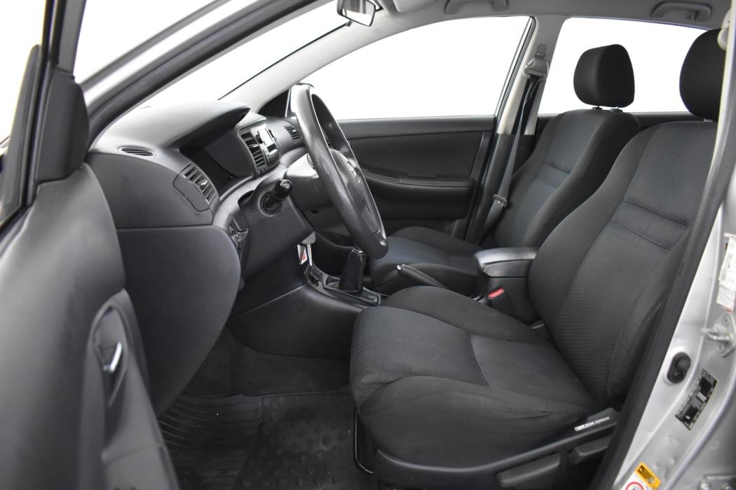 TOYOTA Corolla 2006