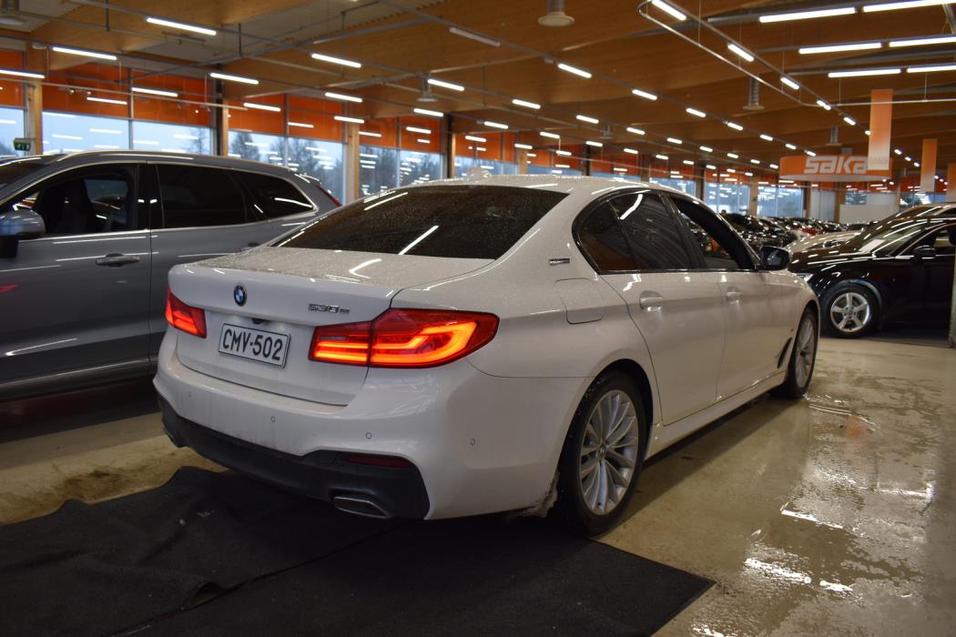 BMW 530 2019