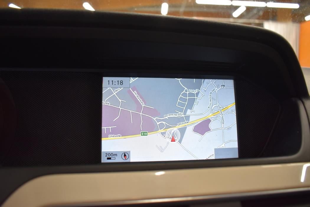 MERCEDES-BENZ C 2012