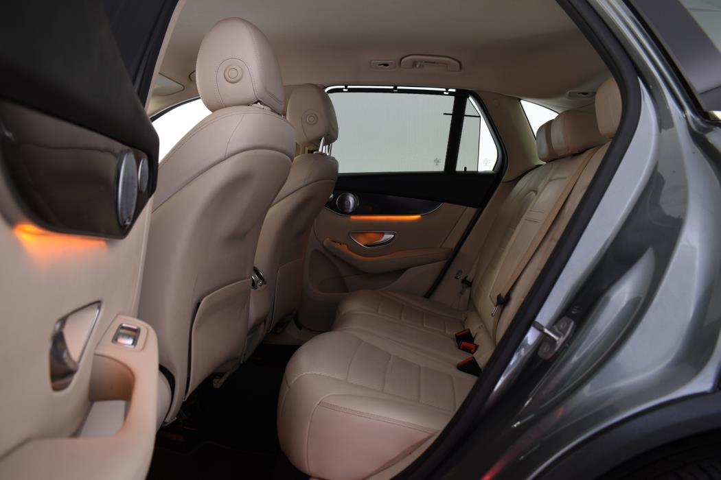 MERCEDES-BENZ GLC 2017