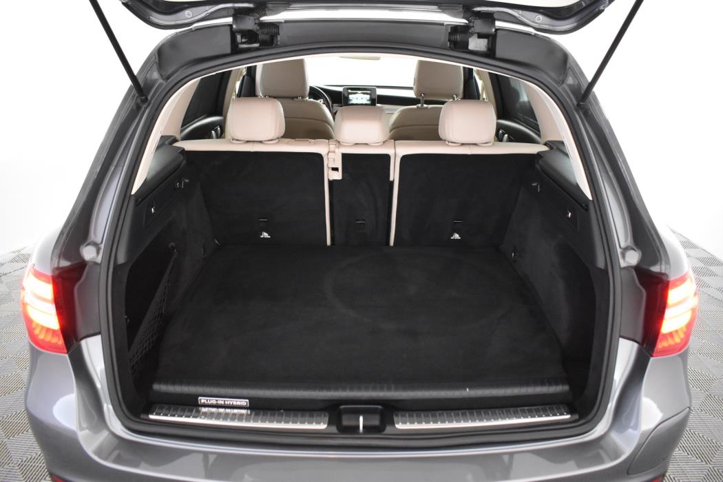 MERCEDES-BENZ GLC 2017