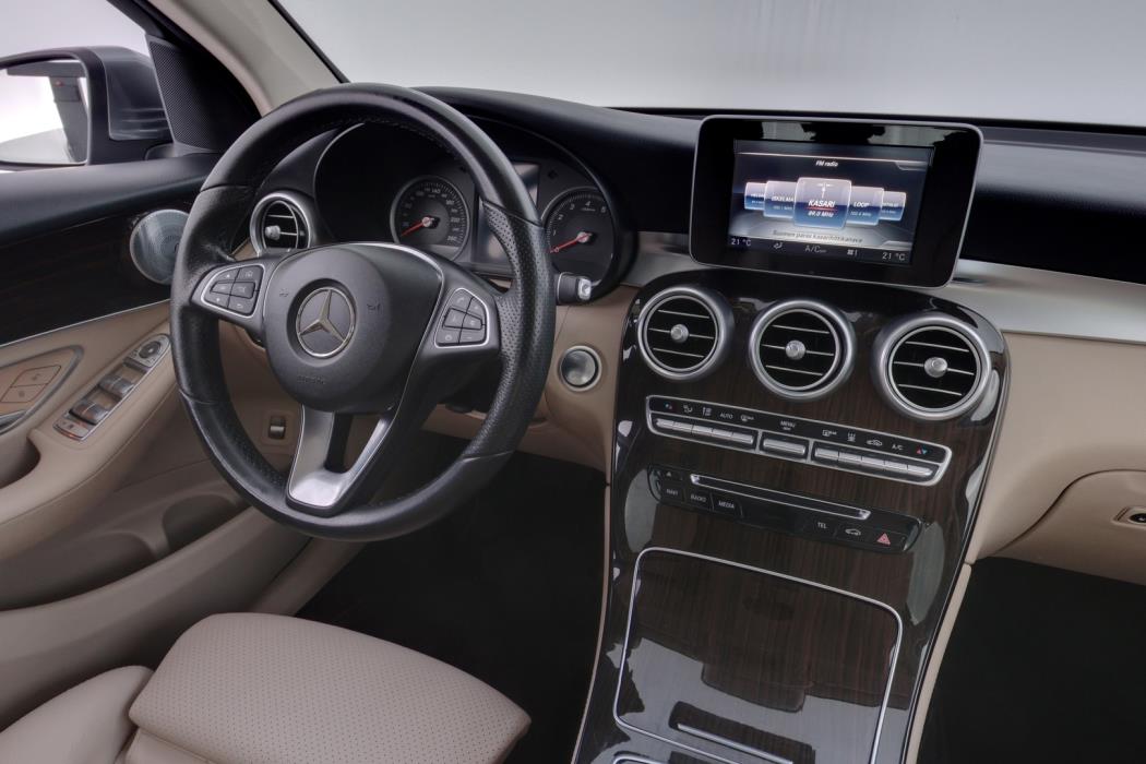MERCEDES-BENZ GLC 2017