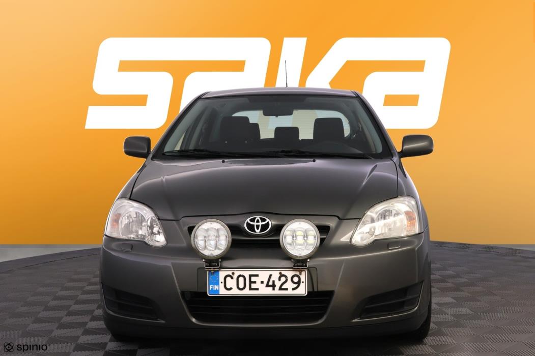 TOYOTA Corolla 2005