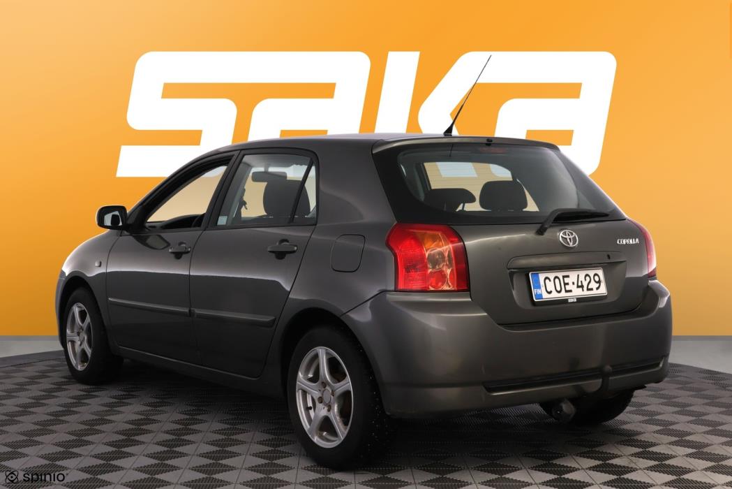 TOYOTA Corolla 2005
