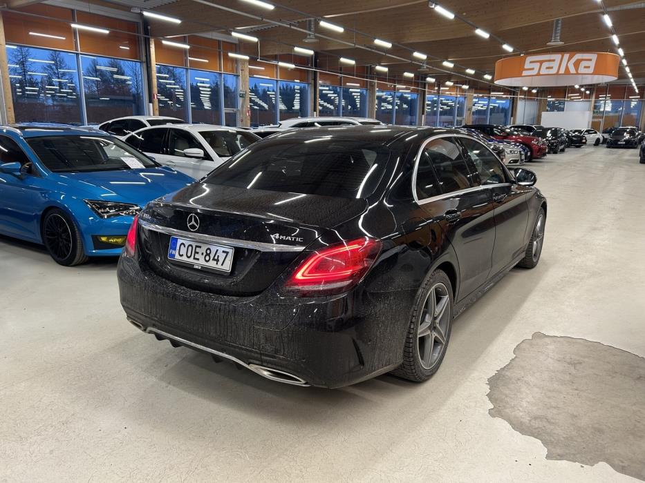 MERCEDES-BENZ C 2020