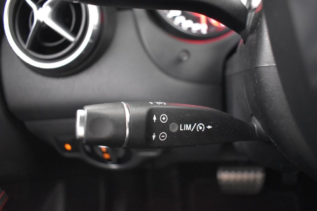 MERCEDES-BENZ CLA 45 AMG 2014