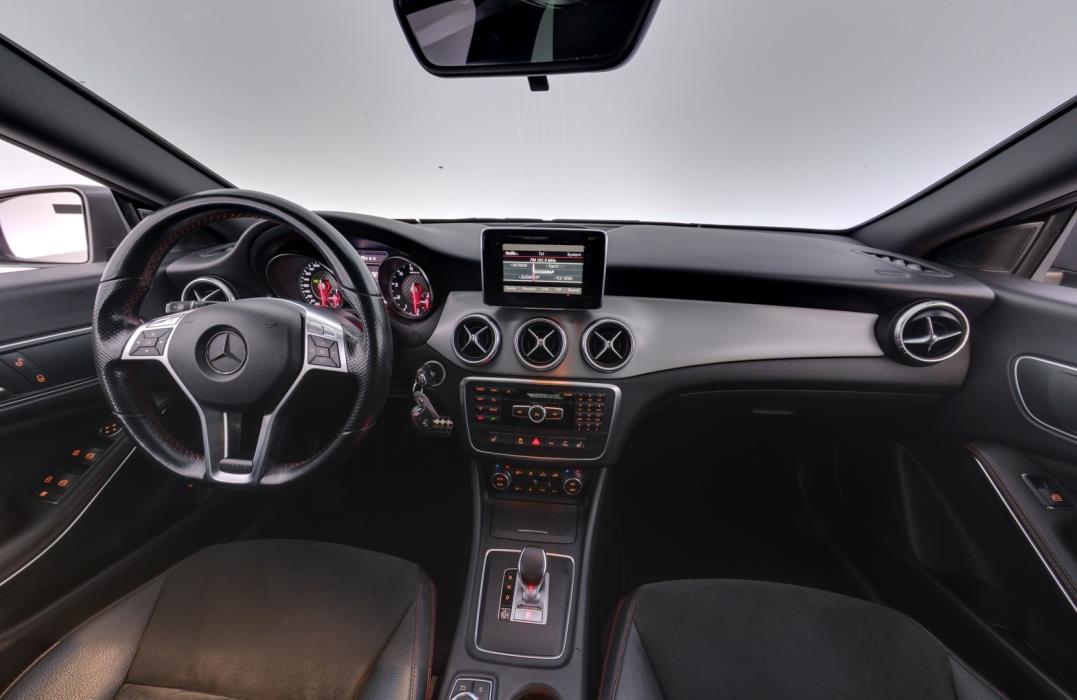 MERCEDES-BENZ CLA 45 AMG 2014