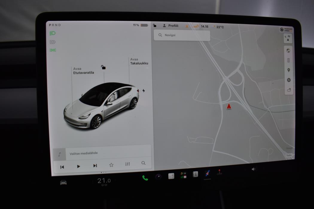 TESLA Model 3 2020