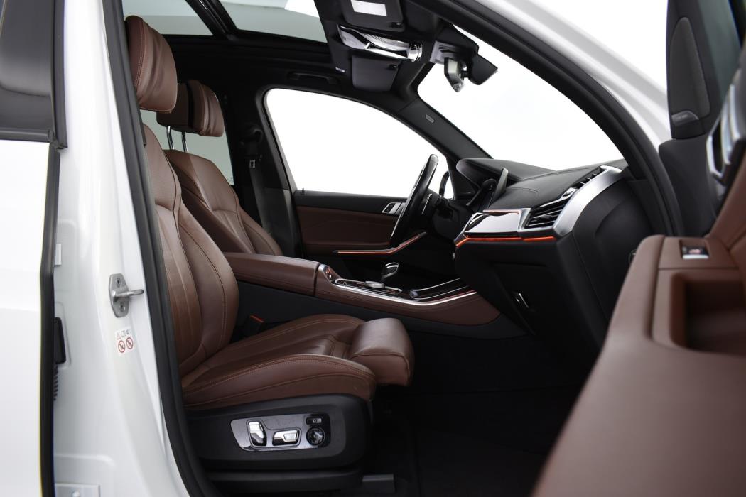 BMW X5 2021