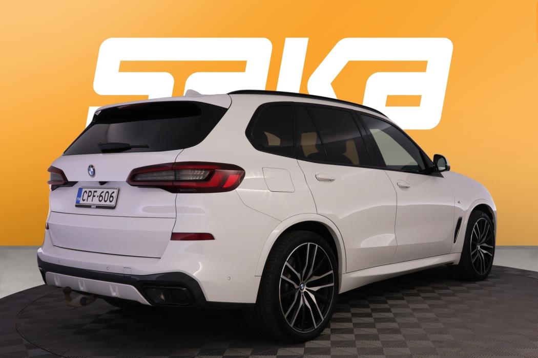 BMW X5 2021