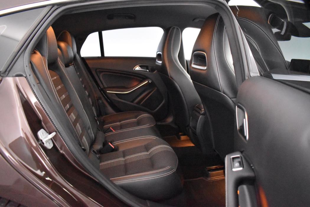 MERCEDES-BENZ CLA 2018