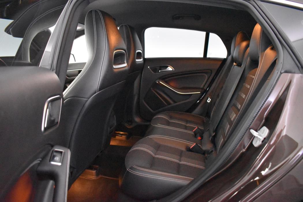 MERCEDES-BENZ CLA 2018