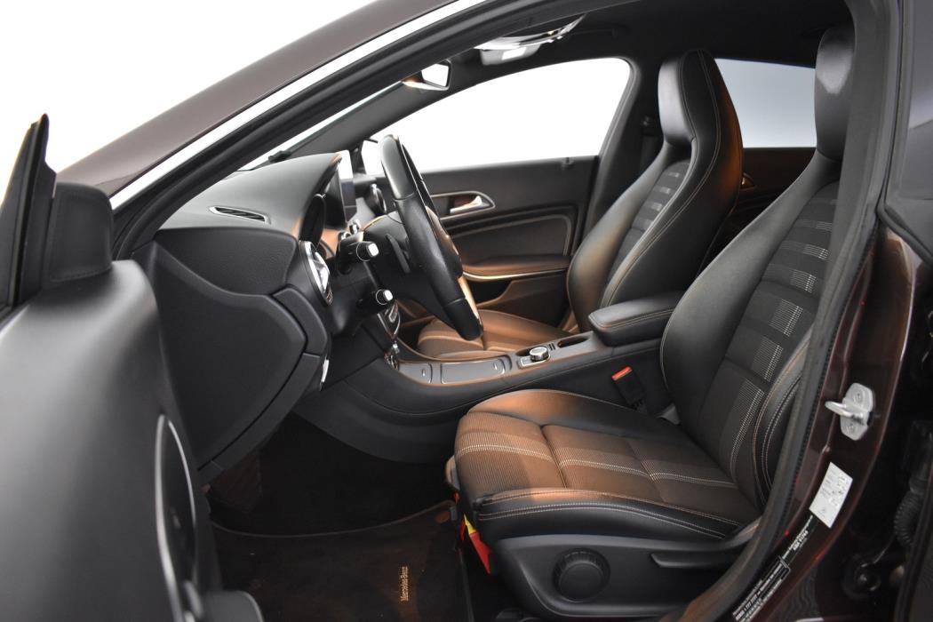 MERCEDES-BENZ CLA 2018