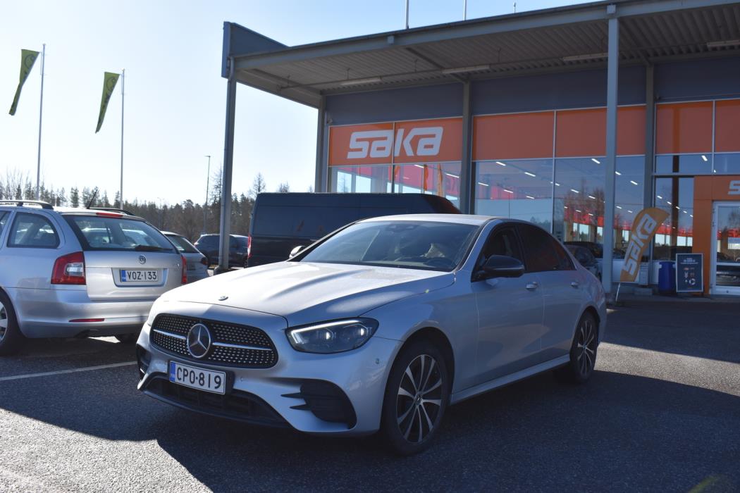 MERCEDES-BENZ E 2021
