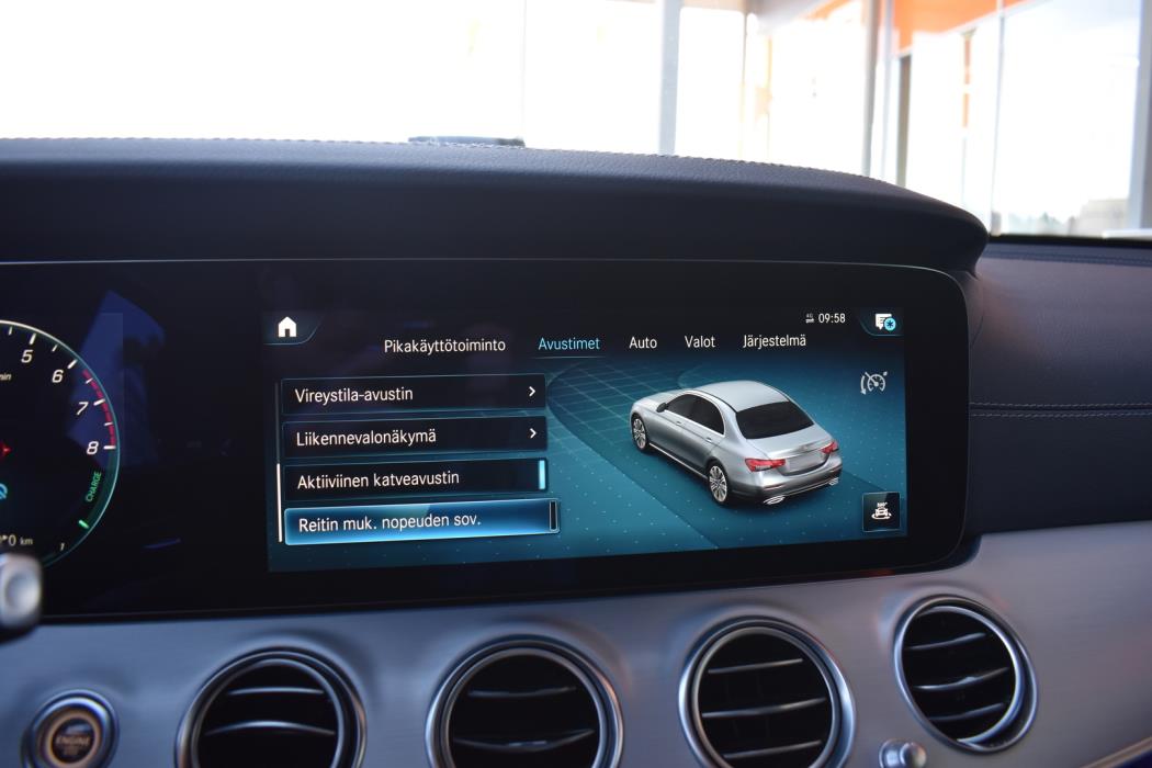 MERCEDES-BENZ E 2021