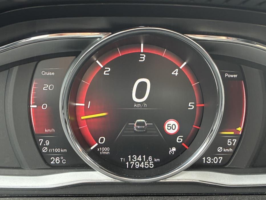 VOLVO XC60 2017