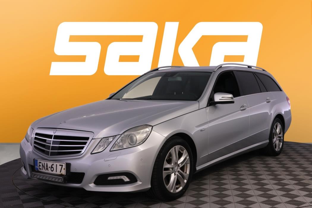 MERCEDES-BENZ E 2010