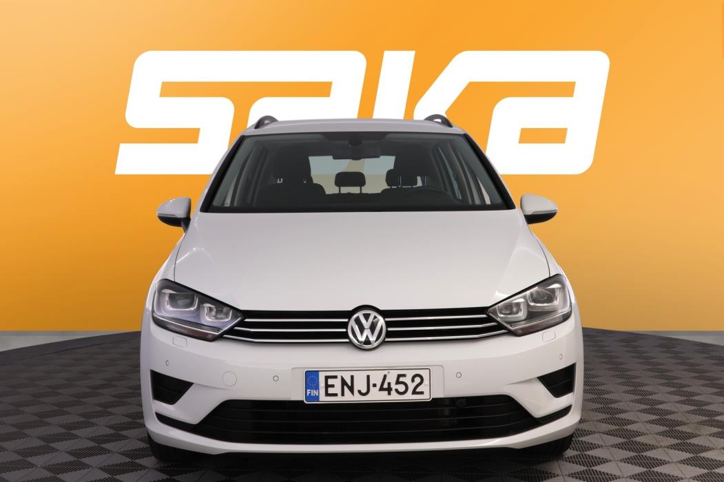 VOLKSWAGEN Golf Sportsvan 2015