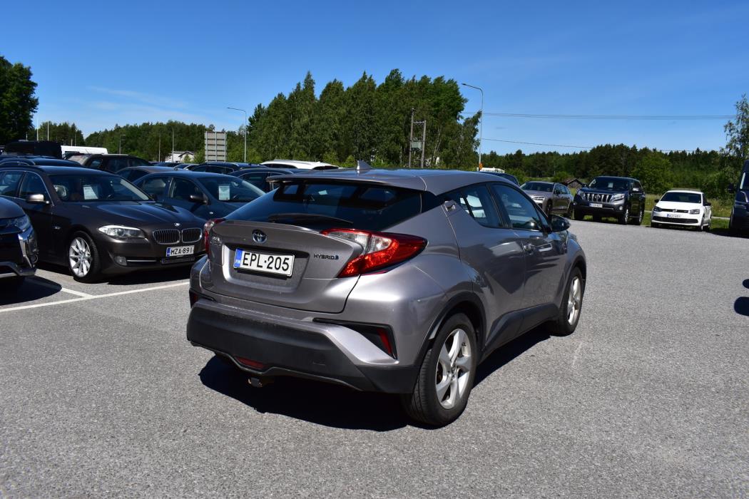 TOYOTA C-HR 2018