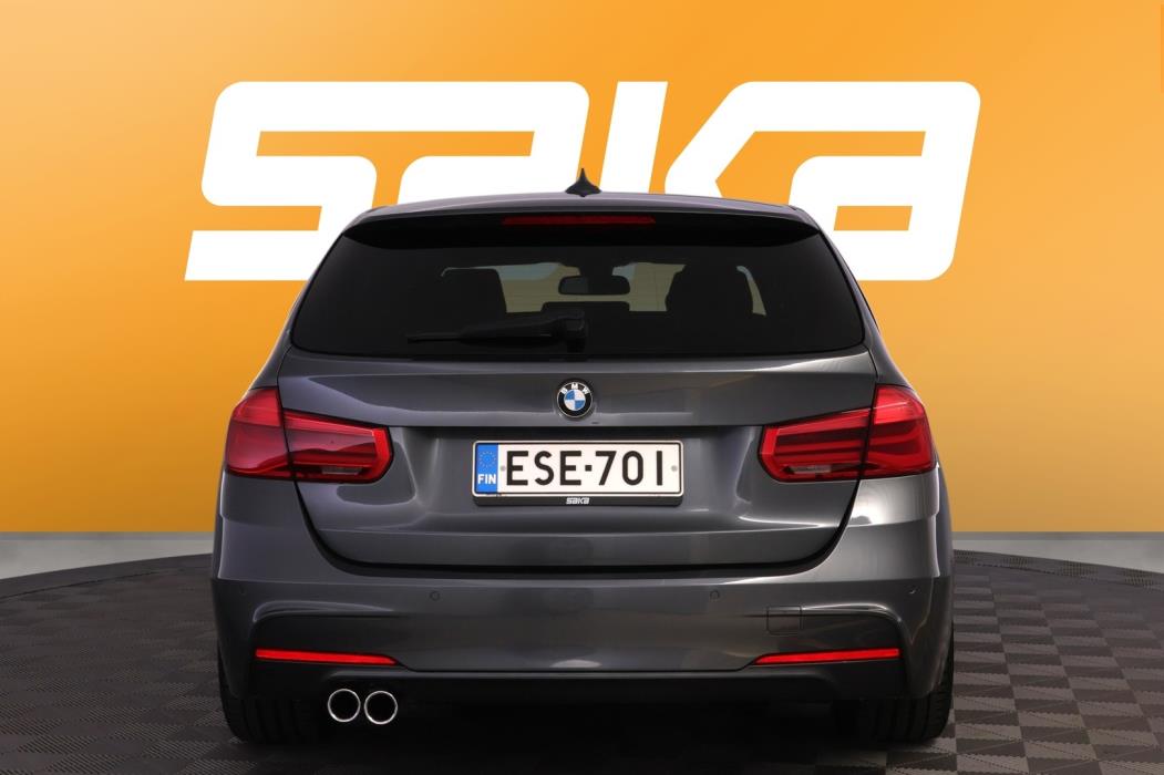 BMW 330 2016