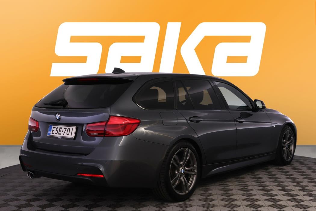BMW 330 2016