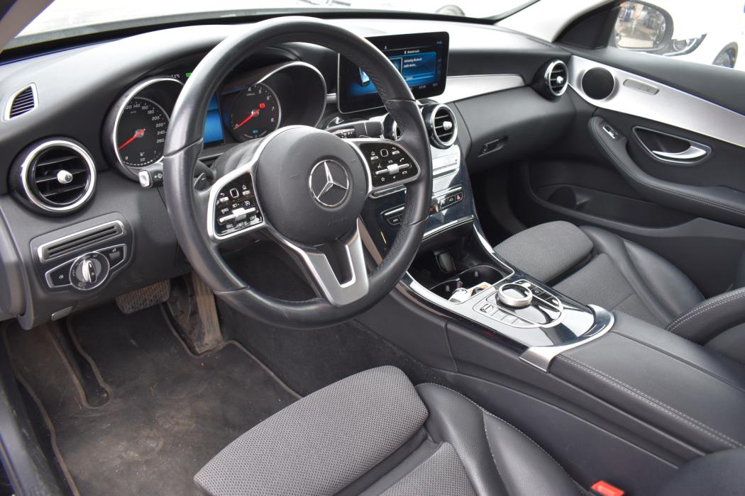 MERCEDES-BENZ C 2020