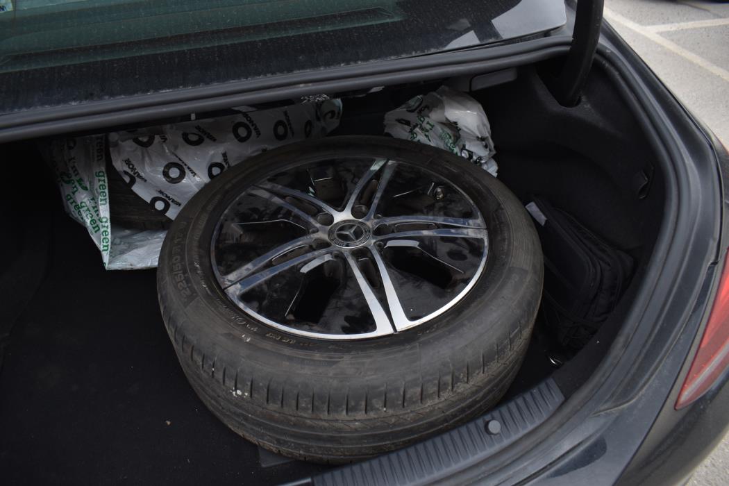 MERCEDES-BENZ C 2020