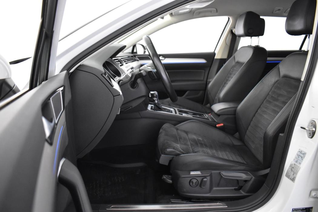 VOLKSWAGEN Passat 2016