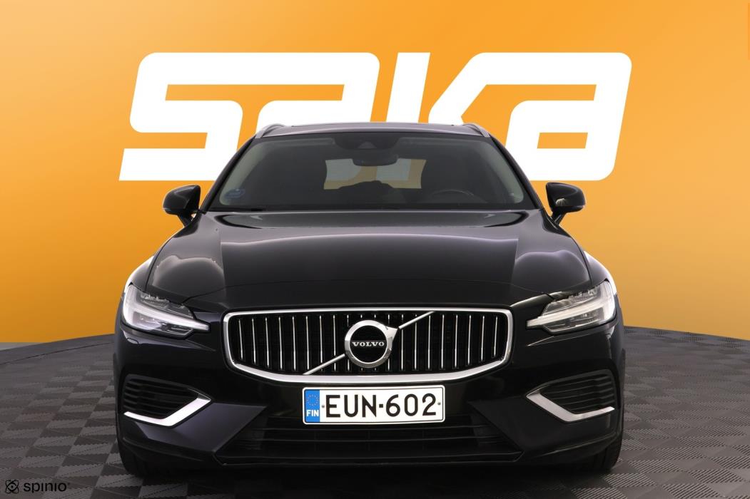 VOLVO V60 2019