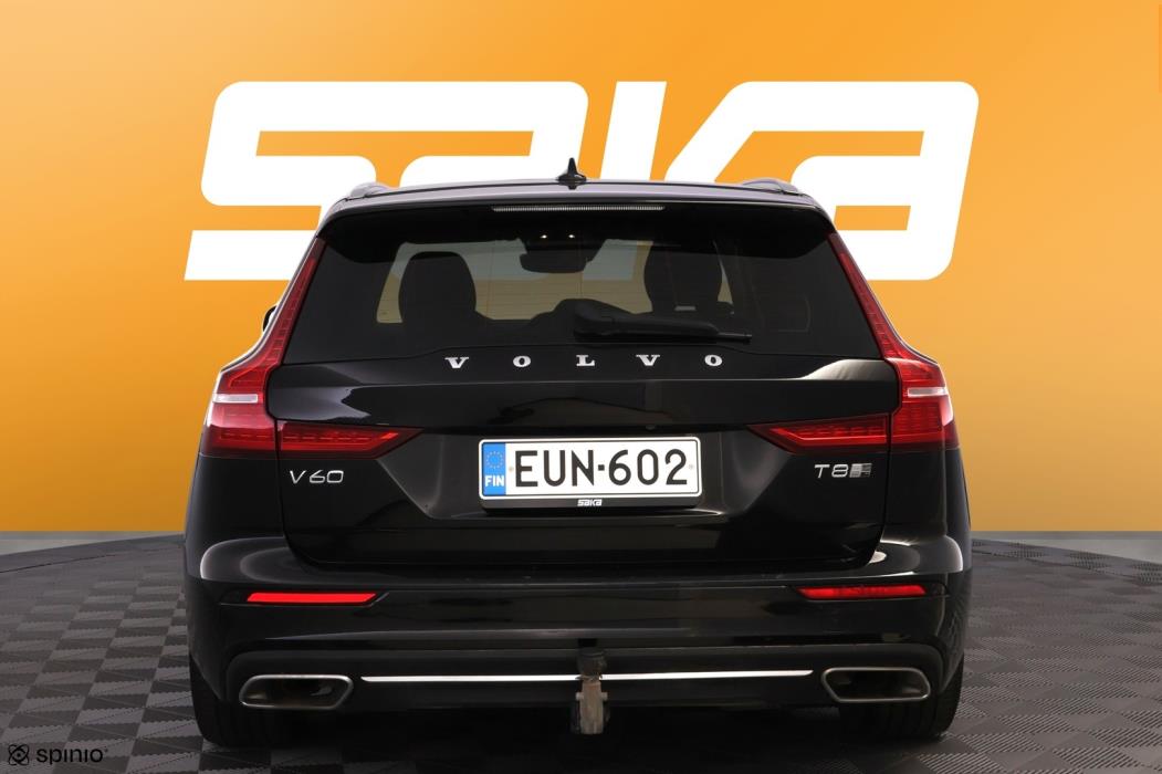 VOLVO V60 2019