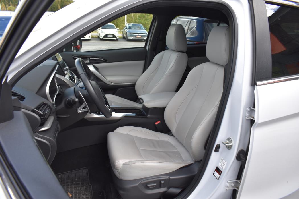MITSUBISHI Eclipse Cross 2022