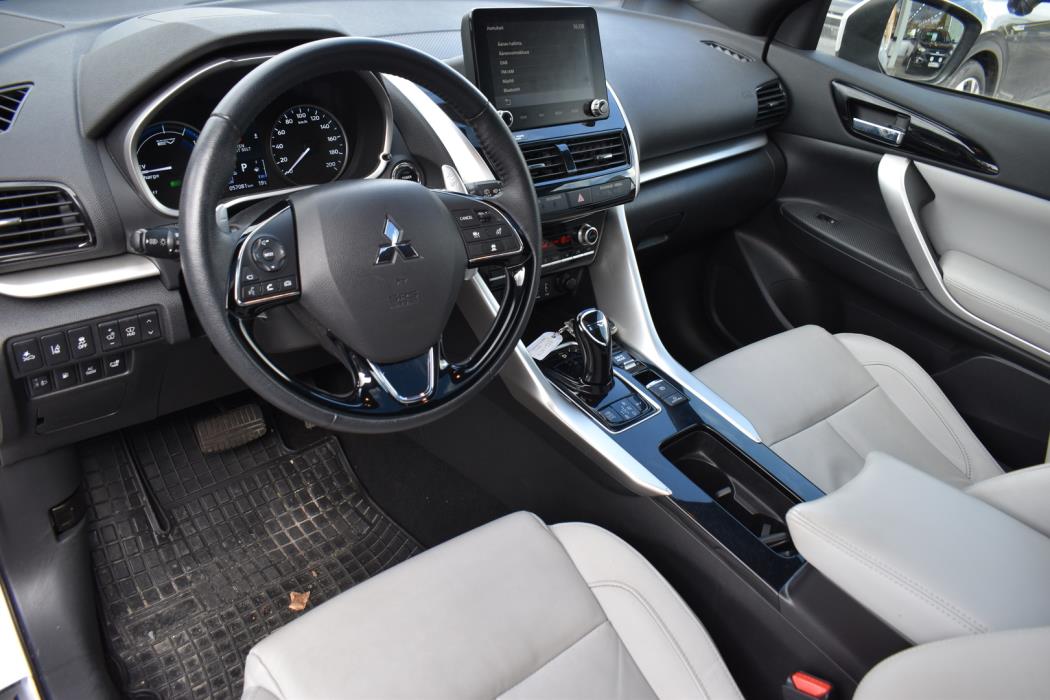 MITSUBISHI Eclipse Cross 2022