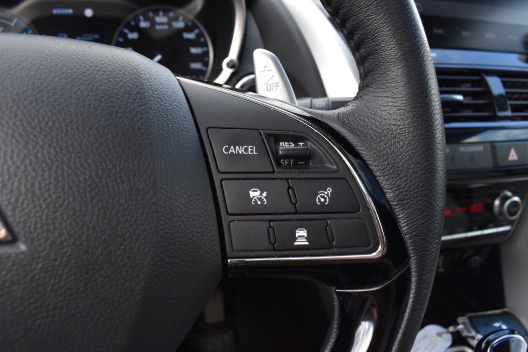 MITSUBISHI Eclipse Cross 2022