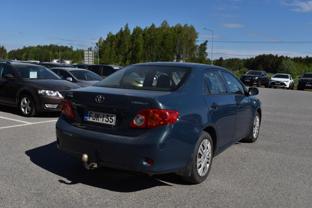 TOYOTA Corolla 2009