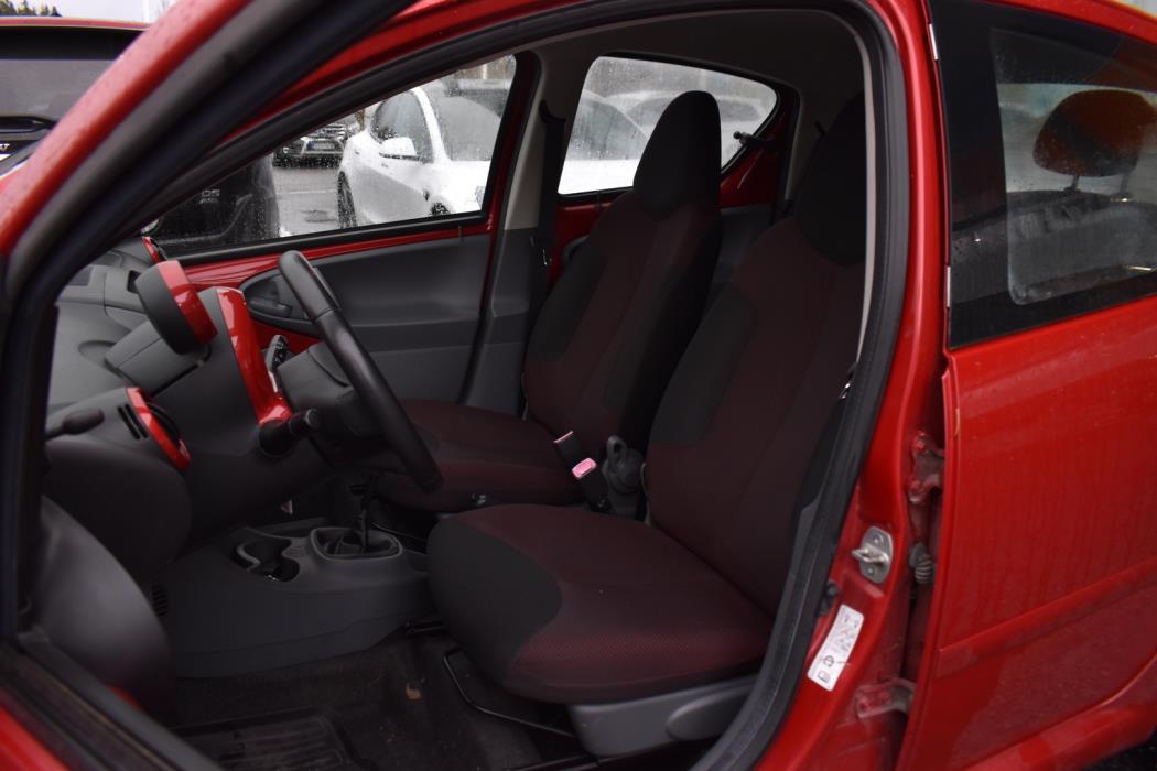 TOYOTA AYGO 2010