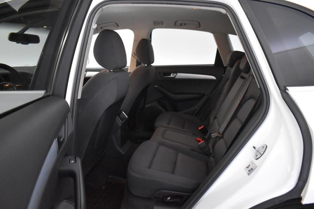 AUDI Q5 2011