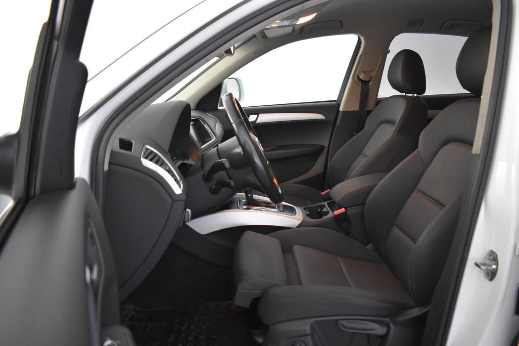 AUDI Q5 2011