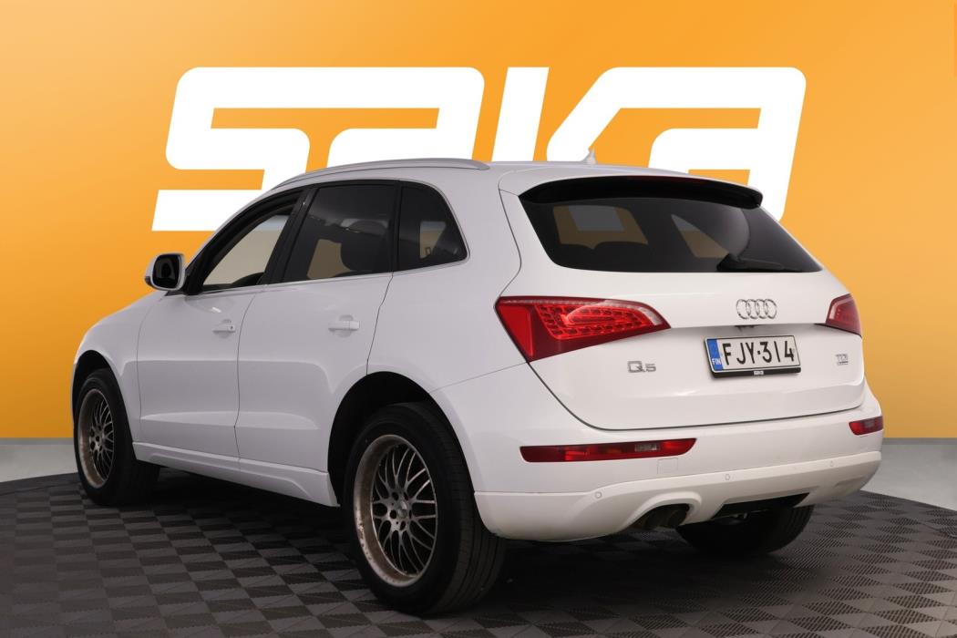 AUDI Q5 2011