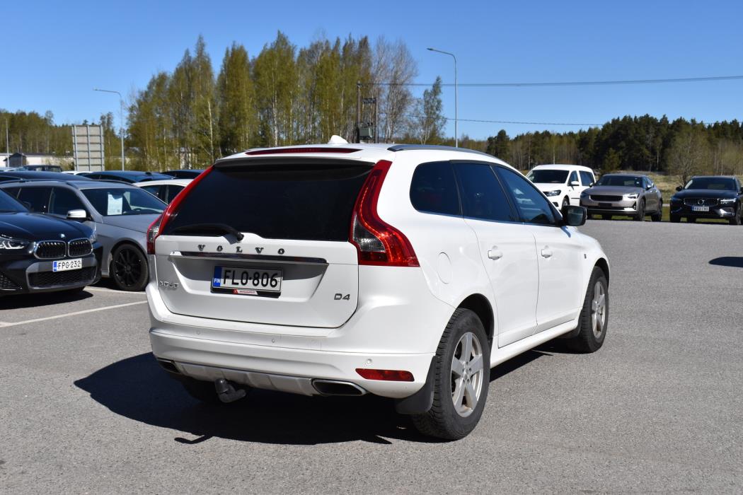 VOLVO XC60 2015