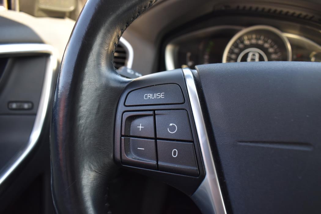 VOLVO XC60 2015