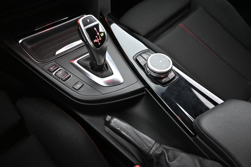 BMW 320 Gran Turismo 2015