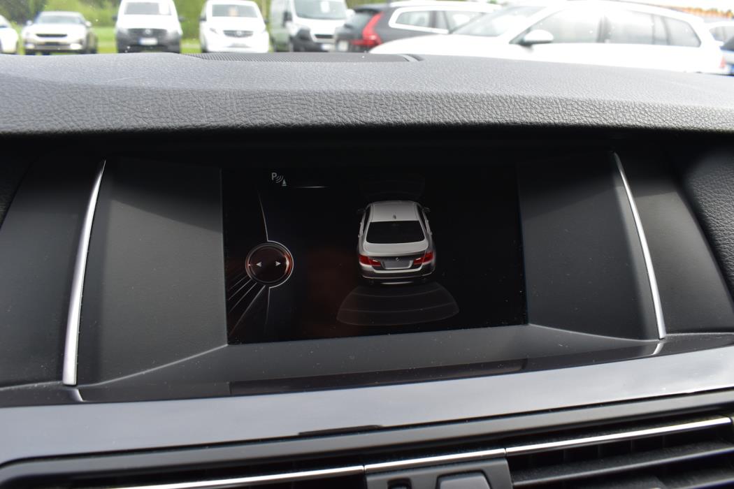 BMW 520 2015