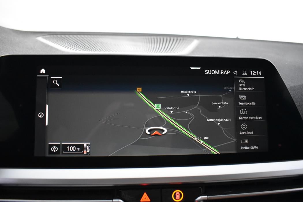 BMW 330 2019