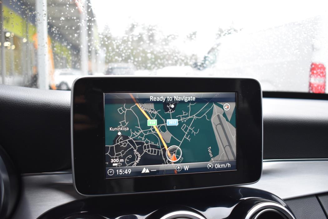 MERCEDES-BENZ C 2018