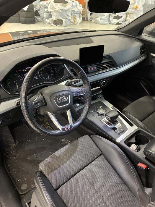 AUDI Q5 2019