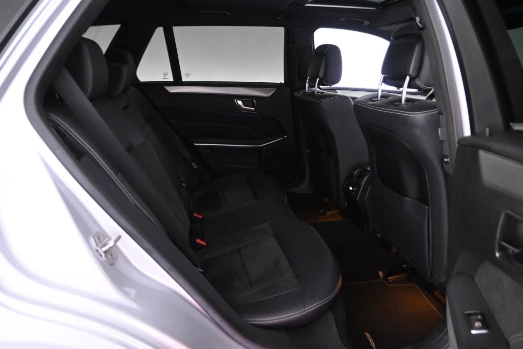 MERCEDES-BENZ E 2016