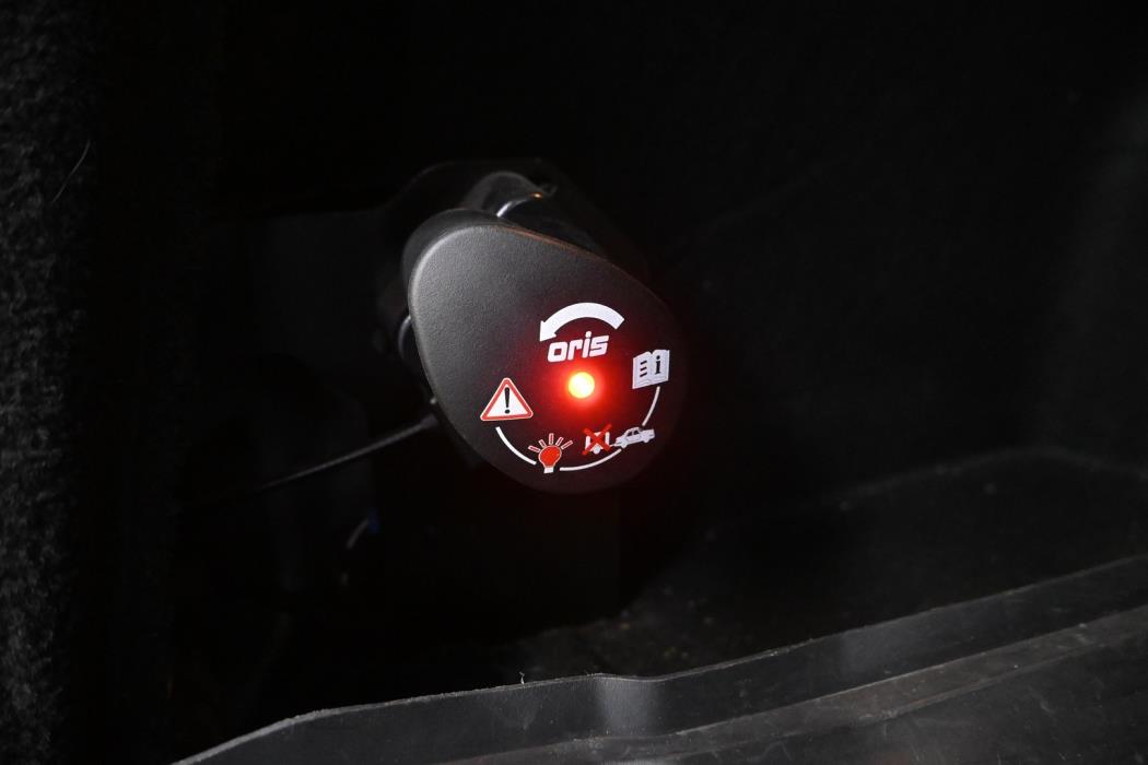 MERCEDES-BENZ E 2016