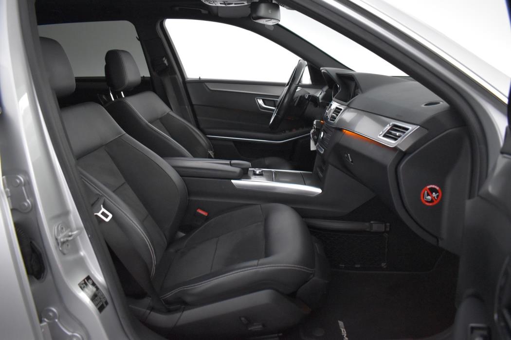 MERCEDES-BENZ E 2016